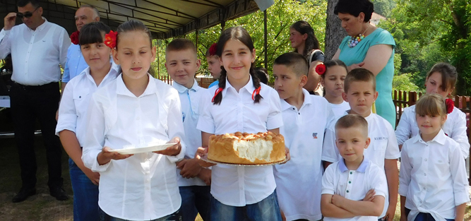 100 godina školske tradicije